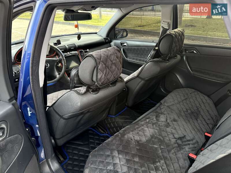 Универсал Mercedes-Benz C-Class 2003 в Коломые