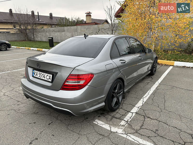 Седан Mercedes-Benz C-Class 2012 в Киеве фото 6 Седан Mercedes-Benz C-Class 2012 в Киеве