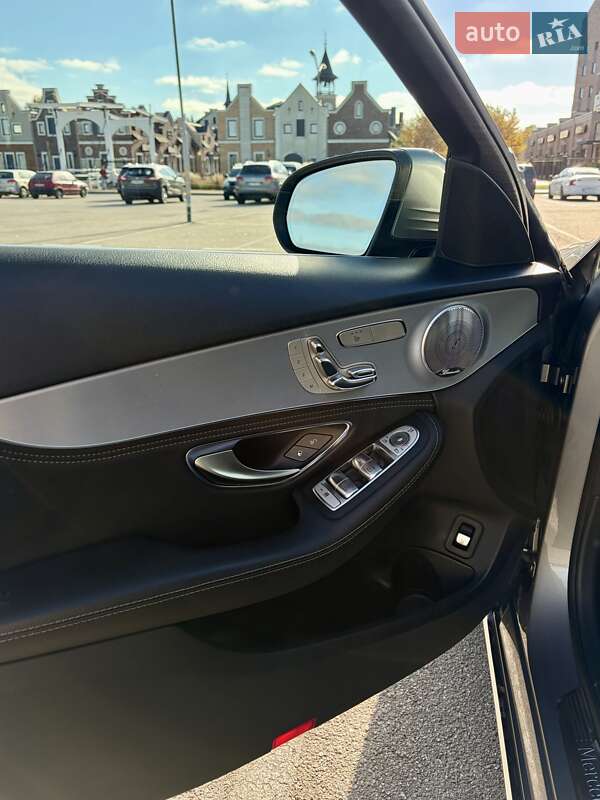 Седан Mercedes-Benz C-Class 2015 в Києві