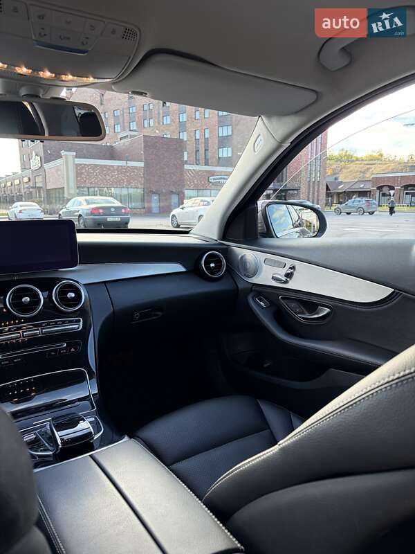Седан Mercedes-Benz C-Class 2015 в Києві