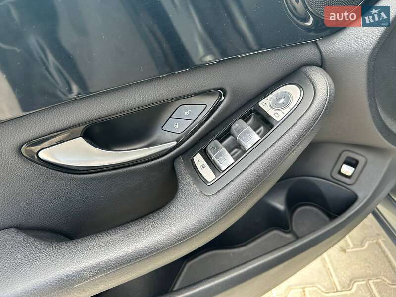 Универсал Mercedes-Benz C-Class 2016 в Хмельницком фото 19 Универсал Mercedes-Benz C-Class 2016 в Хмельницком