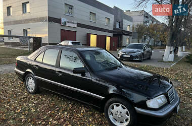 Седан Mercedes-Benz C-Class 1997 в Лозовій