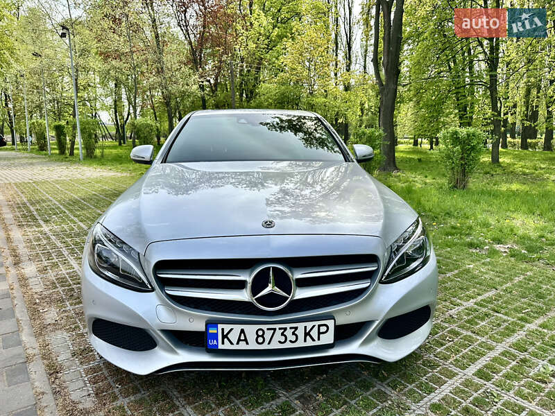 Седан Mercedes-Benz C-Class 2017 в Києві фото 2 Седан Mercedes-Benz C-Class 2017 в Києві