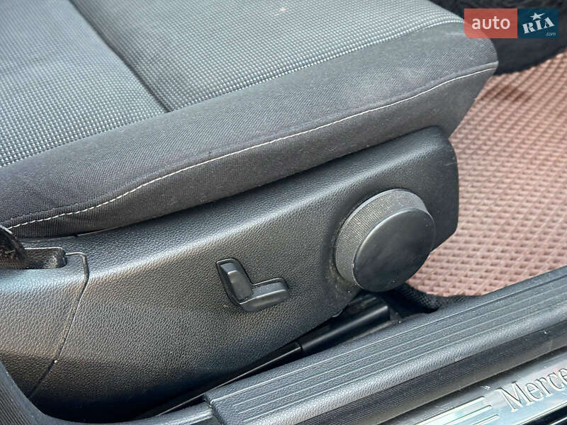 Универсал Mercedes-Benz C-Class 2012 в Одессе фото 22 Универсал Mercedes-Benz C-Class 2012 в Одессе