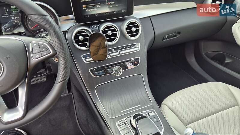 Седан Mercedes-Benz C-Class 2017 в Киеве