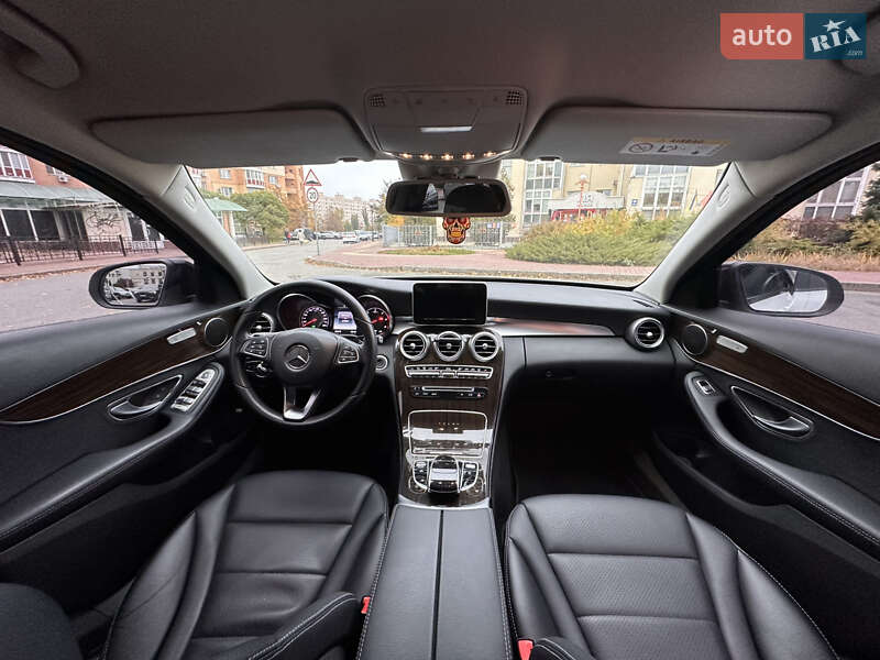 Седан Mercedes-Benz C-Class 2017 в Києві