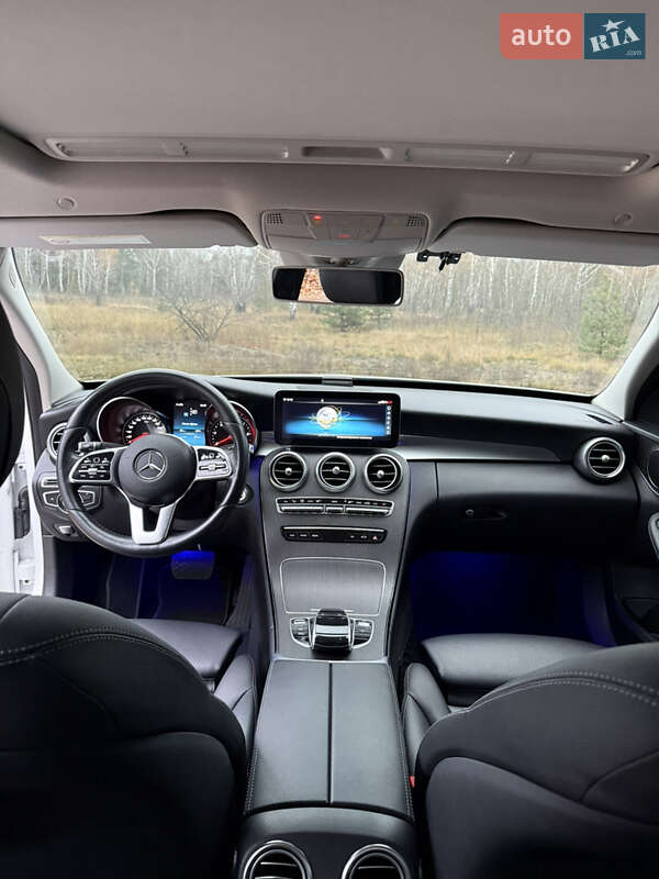 Седан Mercedes-Benz C-Class 2018 в Киеве фото 18 Седан Mercedes-Benz C-Class 2018 в Киеве