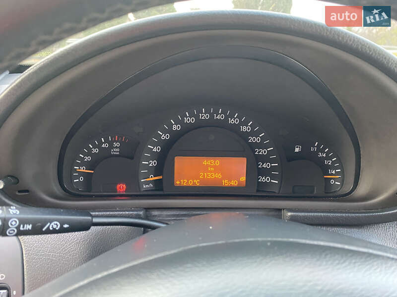 Седан Mercedes-Benz C-Class 2001 в Дубно фото 16 Седан Mercedes-Benz C-Class 2001 в Дубно