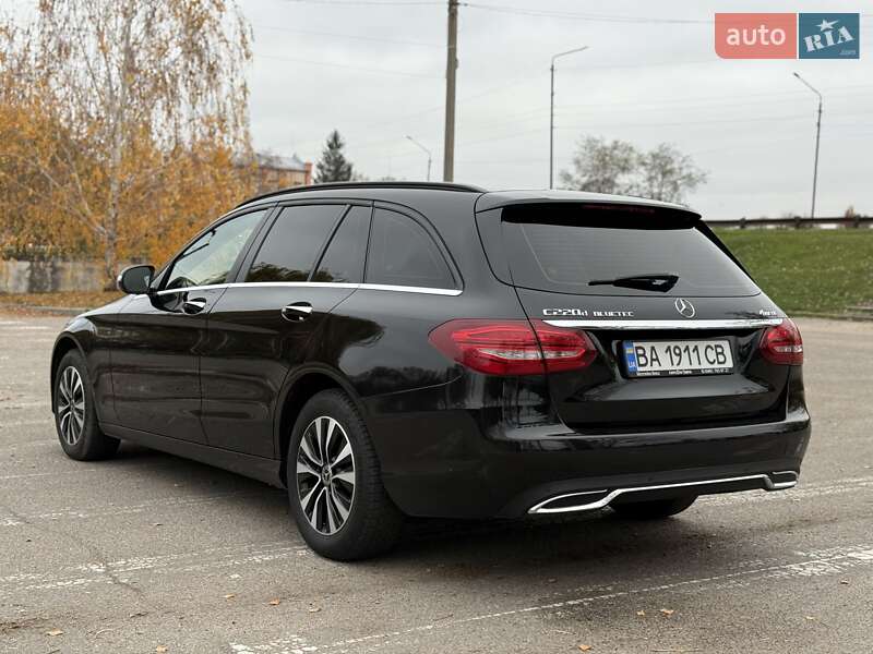 Универсал Mercedes-Benz C-Class 2014 в Александрие