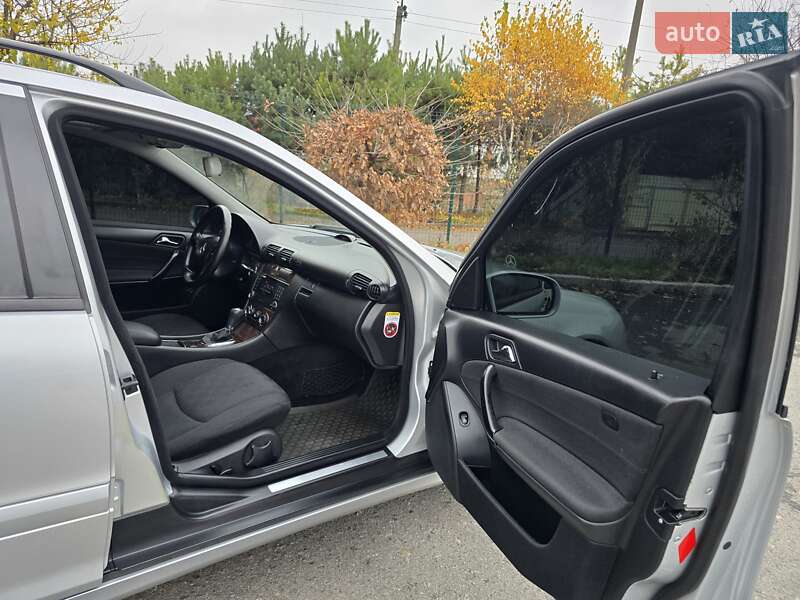 Універсал Mercedes-Benz C-Class 2007 в Хмельницькому