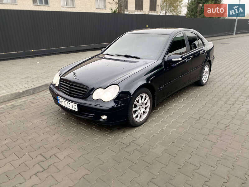 Седан Mercedes-Benz C-Class 2007 в Дніпрі