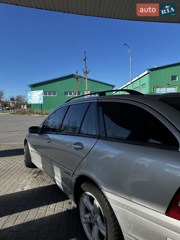 Універсал Mercedes-Benz C-Class 2002 в Заліщиках фото 9 Універсал Mercedes-Benz C-Class 2002 в Заліщиках
