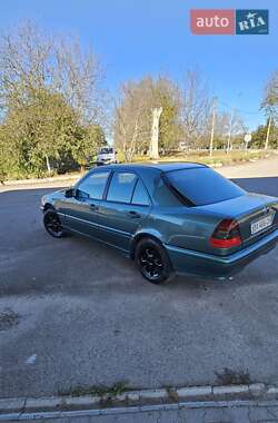 Седан Mercedes-Benz C-Class 1998 в Чемеровцах