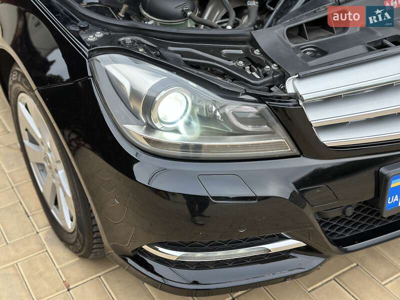 Седан Mercedes-Benz C-Class 2013 в Одесі фото 73 Седан Mercedes-Benz C-Class 2013 в Одесі