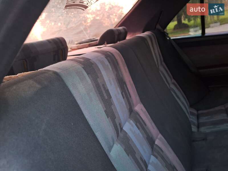 Седан Mercedes-Benz C-Class 1994 в Чернівцях фото 22 Седан Mercedes-Benz C-Class 1994 в Чернівцях