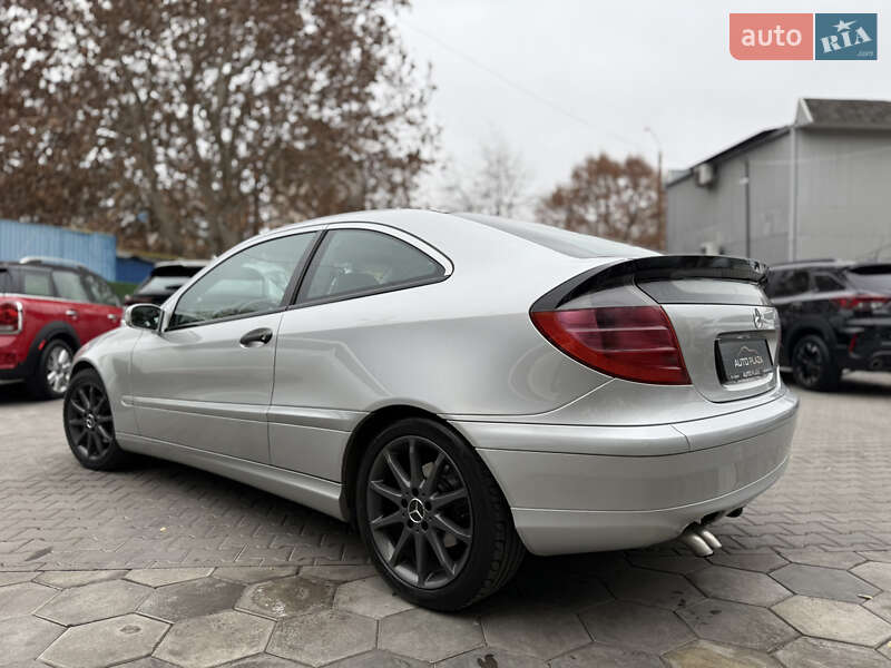 Купе Mercedes-Benz C-Class 2004 в Одесі фото 32 Купе Mercedes-Benz C-Class 2004 в Одесі
