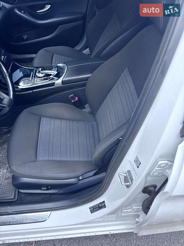 Седан Mercedes-Benz C-Class 2016 в Києві