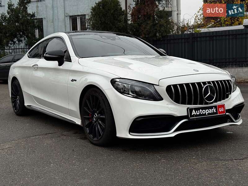 Купе Mercedes-Benz C-Class 2016 в Києві