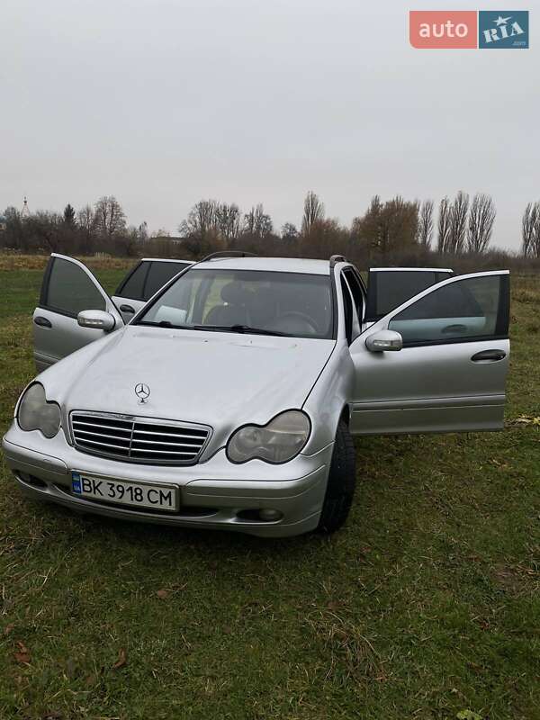 Універсал Mercedes-Benz C-Class 2001 в Рівному фото 3 Універсал Mercedes-Benz C-Class 2001 в Рівному