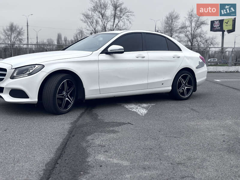 Седан Mercedes-Benz C-Class 2016 в Києві