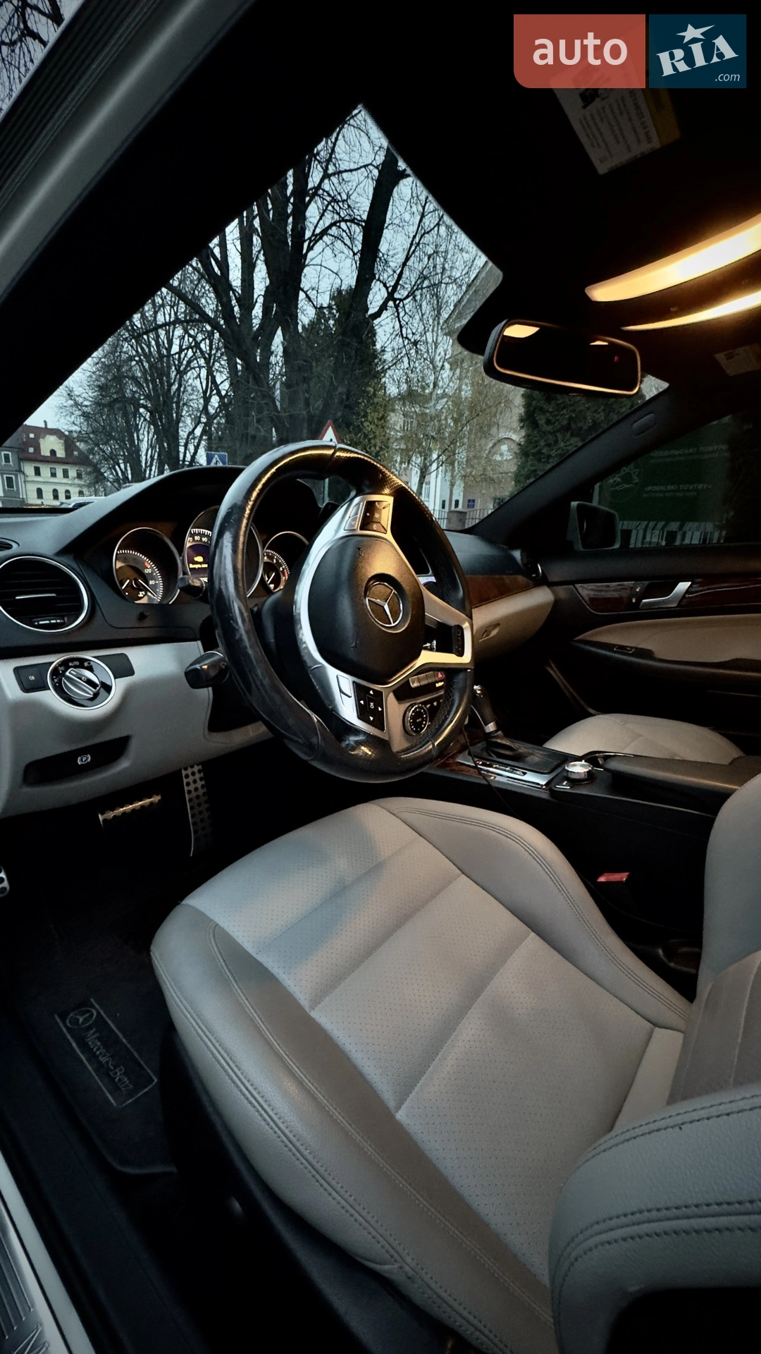 2012 Mercedes-Benz C-klasse - мініатюра 16