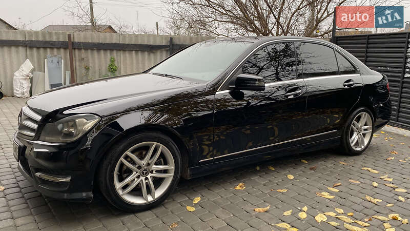 Mercedes-Benz C-Class 2012 Mercedes-Benz C-Class 2012