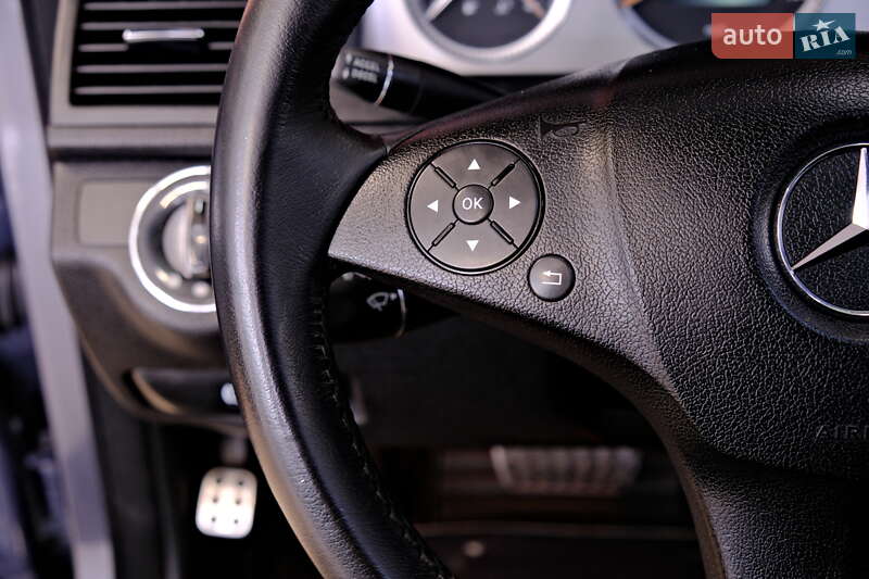 Седан Mercedes-Benz C-Class 2007 в Одесі