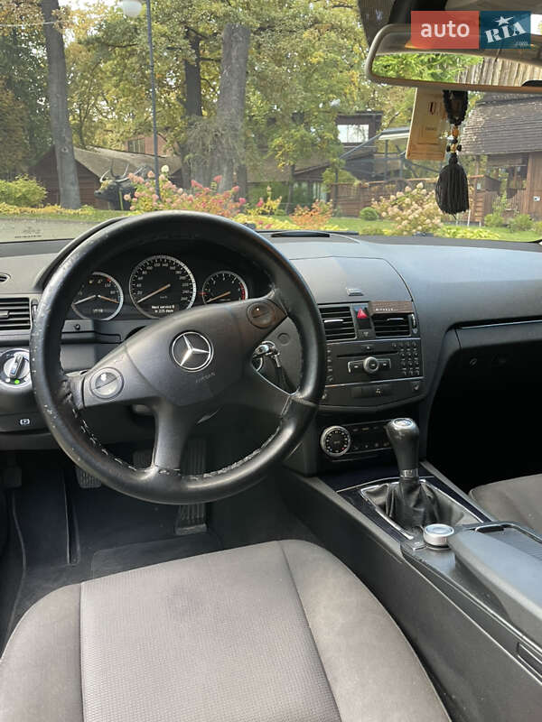 Універсал Mercedes-Benz C-Class 2008 в Львові