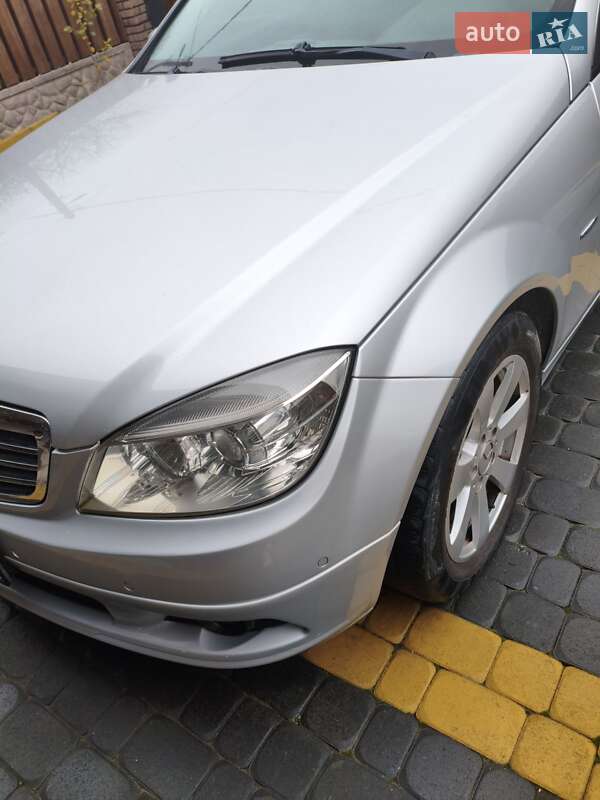 Универсал Mercedes-Benz C-Class 2010 в Копычинце фото 8 Универсал Mercedes-Benz C-Class 2010 в Копычинце