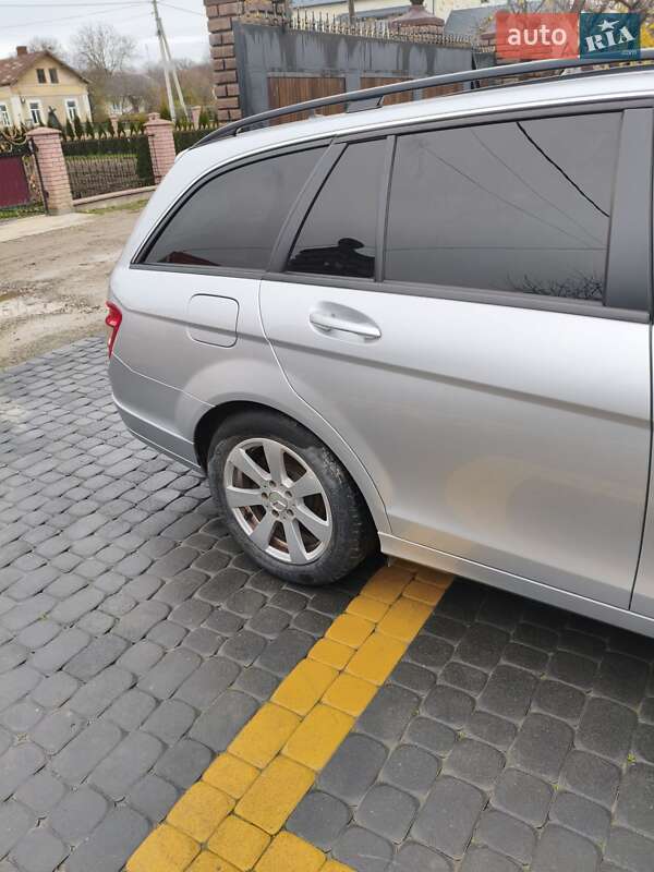 Универсал Mercedes-Benz C-Class 2010 в Копычинце фото 13 Универсал Mercedes-Benz C-Class 2010 в Копычинце