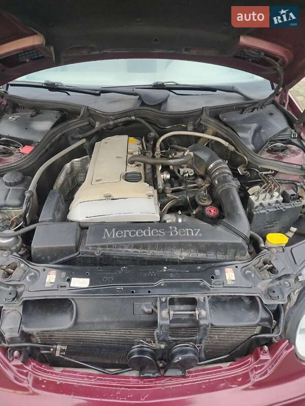 Седан Mercedes-Benz C-Class 2001 в Львові