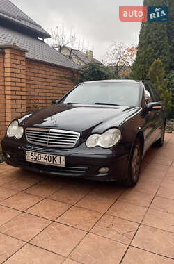 Седан Mercedes-Benz C-Class 2005 в Києві