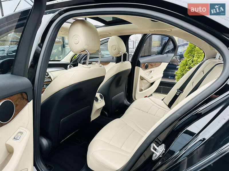 Седан Mercedes-Benz C-Class 2016 в Харькове