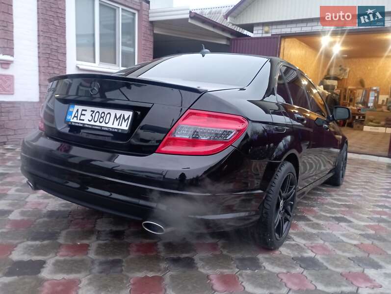 Седан Mercedes-Benz C-Class 2007 в Новомосковске фото 11 Седан Mercedes-Benz C-Class 2007 в Новомосковске