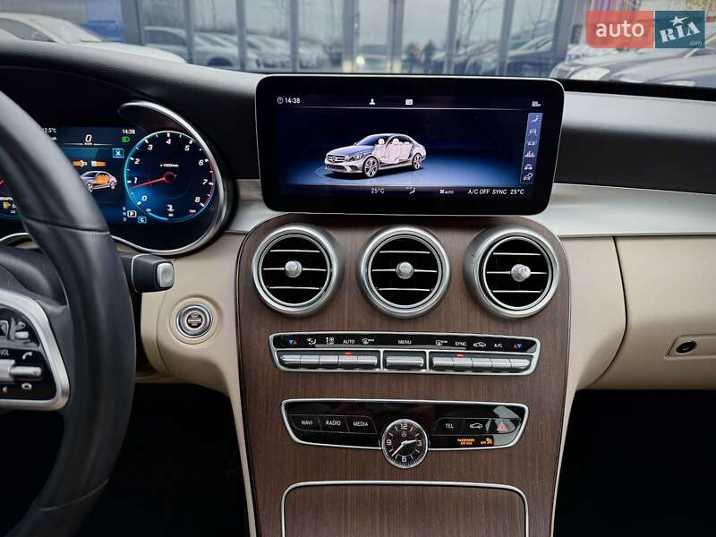 Седан Mercedes-Benz C-Class 2018 в Києві