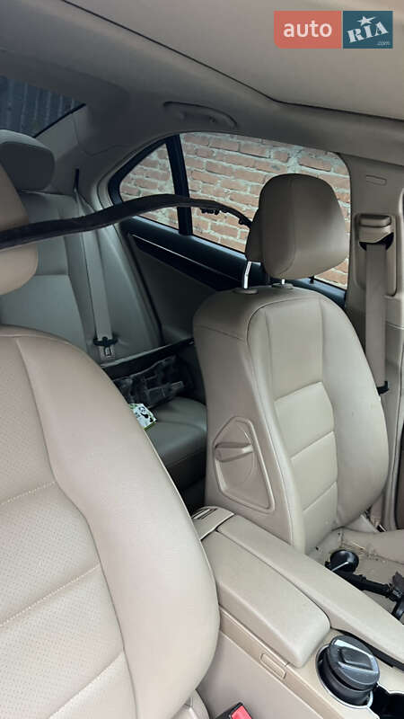 Седан Mercedes-Benz C-Class 2012 в Вінниці