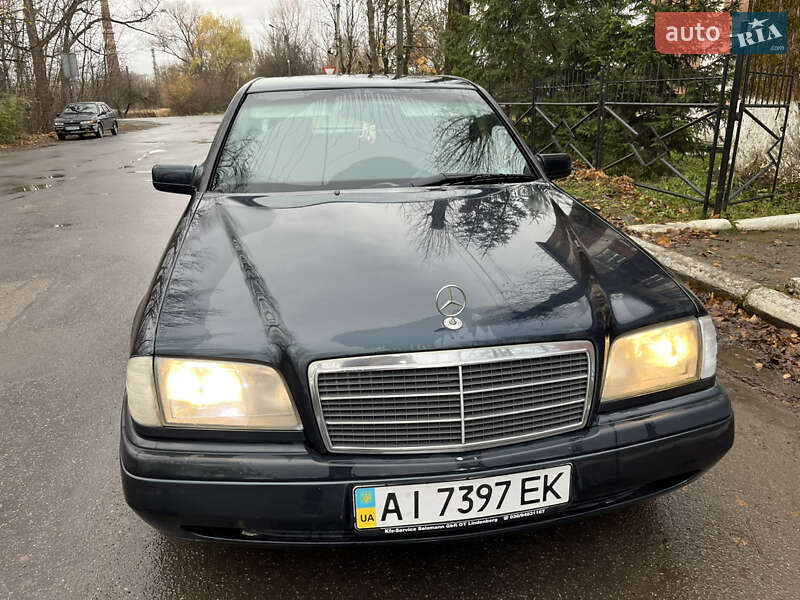 Седан Mercedes-Benz C-Class 1996 в Надворной фото 2 Седан Mercedes-Benz C-Class 1996 в Надворной