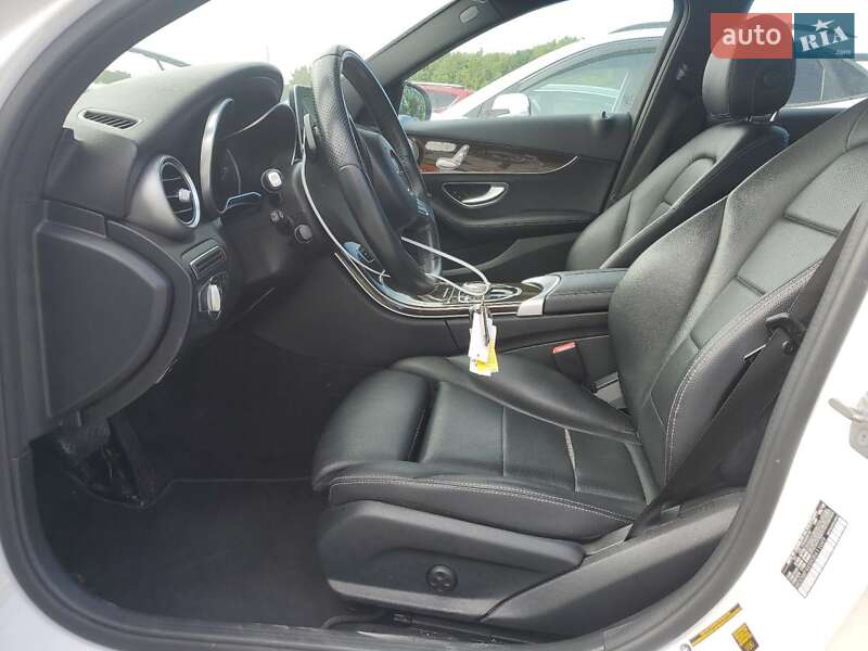 Седан Mercedes-Benz C-Class 2018 в Львові