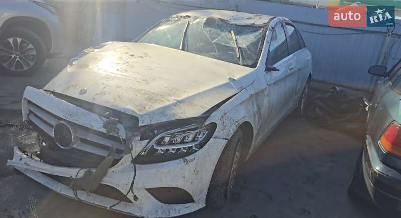 Седан Mercedes-Benz C-Class 2018 в Львові фото Седан Mercedes-Benz C-Class 2018 в Львові