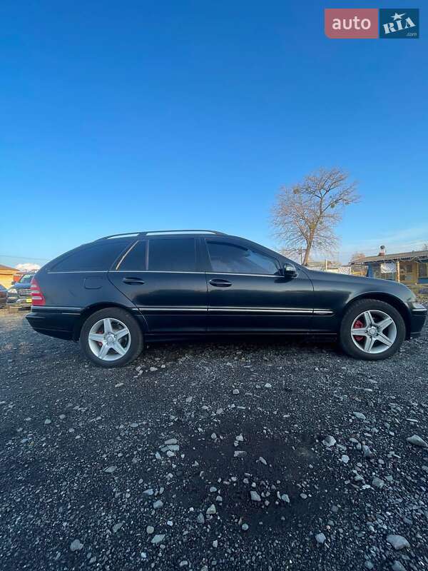 Универсал Mercedes-Benz C-Class 2006 в Ужгороде фото 4 Универсал Mercedes-Benz C-Class 2006 в Ужгороде