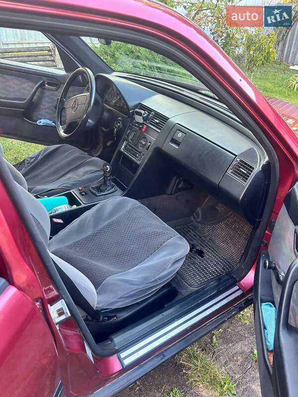 Седан Mercedes-Benz C-Class 1995 в Теребовле