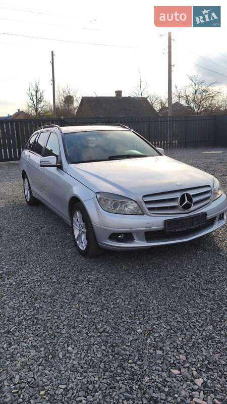 Универсал Mercedes-Benz C-Class 2010 в Рокитном фото 6 Универсал Mercedes-Benz C-Class 2010 в Рокитном