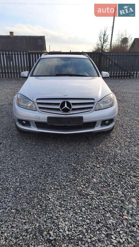 Универсал Mercedes-Benz C-Class 2010 в Рокитном фото 3 Универсал Mercedes-Benz C-Class 2010 в Рокитном