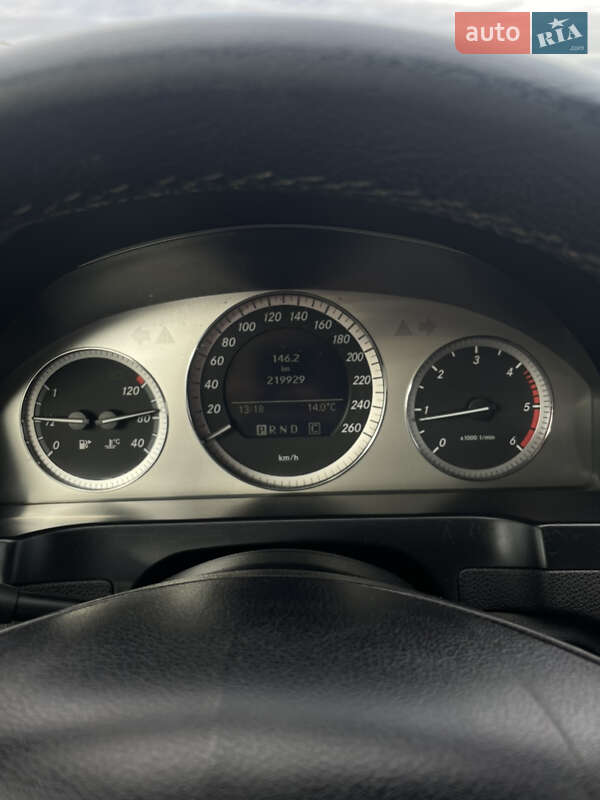 Універсал Mercedes-Benz C-Class 2008 в Волочиську фото 16 Універсал Mercedes-Benz C-Class 2008 в Волочиську