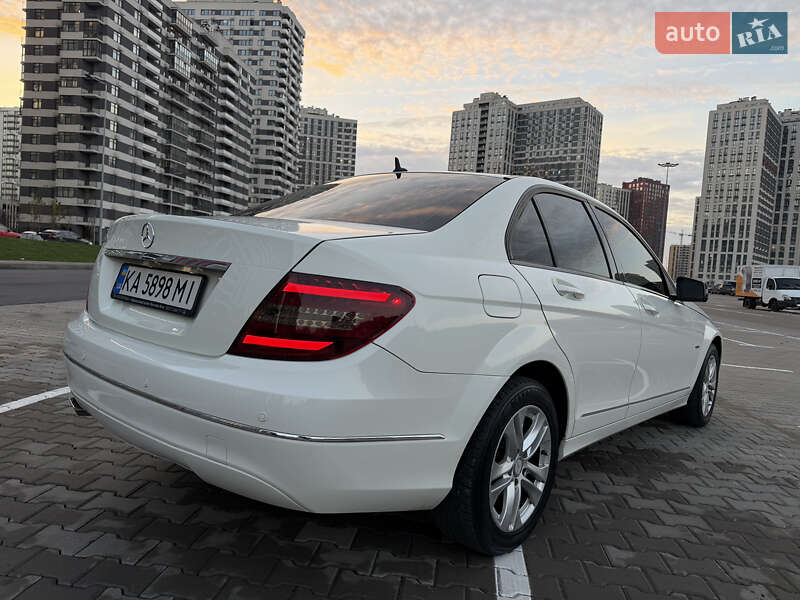 Седан Mercedes-Benz C-Class 2012 в Києві фото 6 Седан Mercedes-Benz C-Class 2012 в Києві