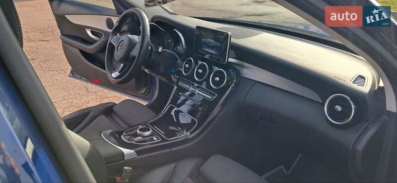 Універсал Mercedes-Benz C-Class 2017 в Черкасах фото 11 Універсал Mercedes-Benz C-Class 2017 в Черкасах
