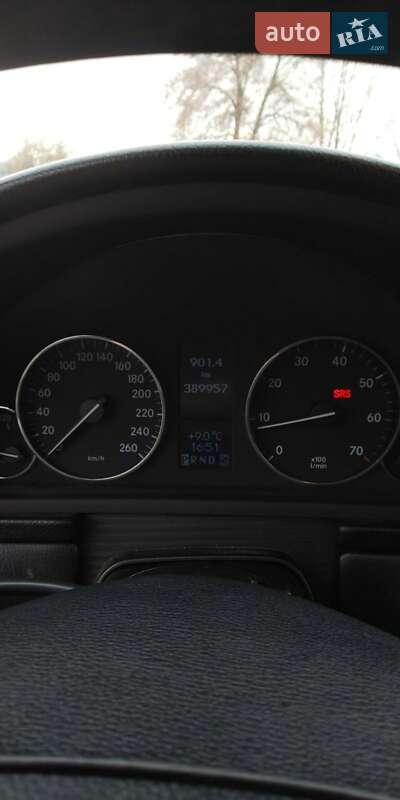 Седан Mercedes-Benz C-Class 2005 в Києві