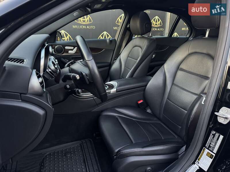 Седан Mercedes-Benz C-Class 2018 в Києві фото 12 Седан Mercedes-Benz C-Class 2018 в Києві
