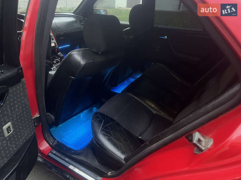 Седан Mercedes-Benz C-Class 1994 в Хмельницькому