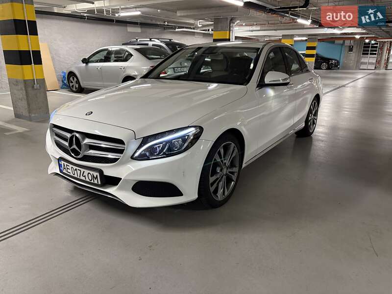 Седан Mercedes-Benz C-Class 2016 в Киеве фото 2 Седан Mercedes-Benz C-Class 2016 в Киеве